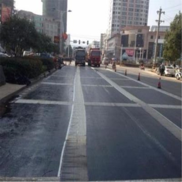 自粘式抗裂貼的產(chǎn)品特點及應(yīng)用范圍