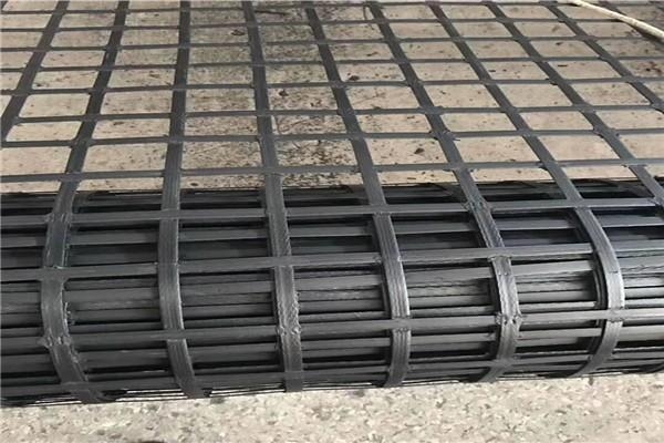 鋼塑土工格柵的主要作用
