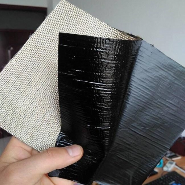 防裂貼施工要點