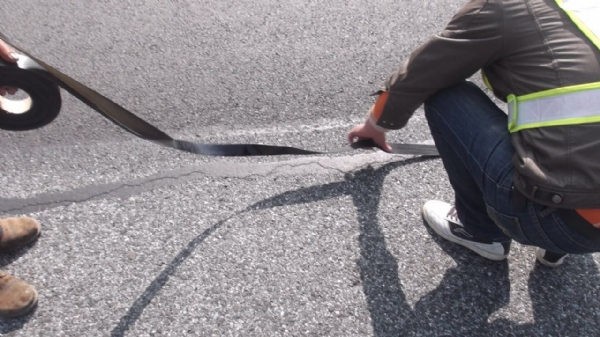 路面貼縫帶選擇四不要