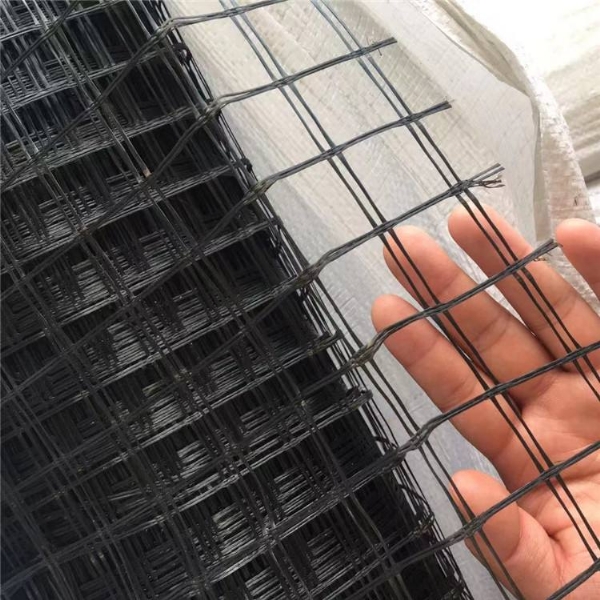 土工格柵作用：